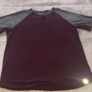 🛍AE Mens crew tshirt🛍